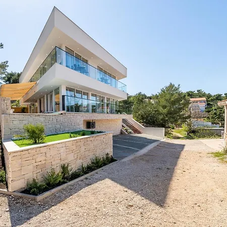 Estate Da Noi Villa *